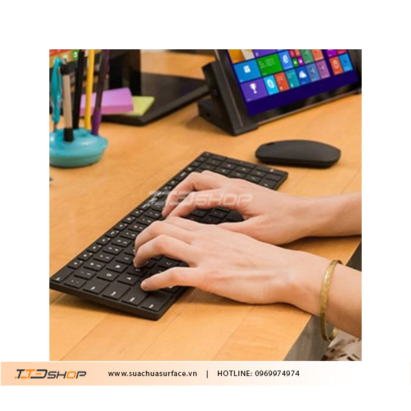 suachuasurface-microsoft-designer-bluetooth-mouse-co-gi-dac-biet-5
